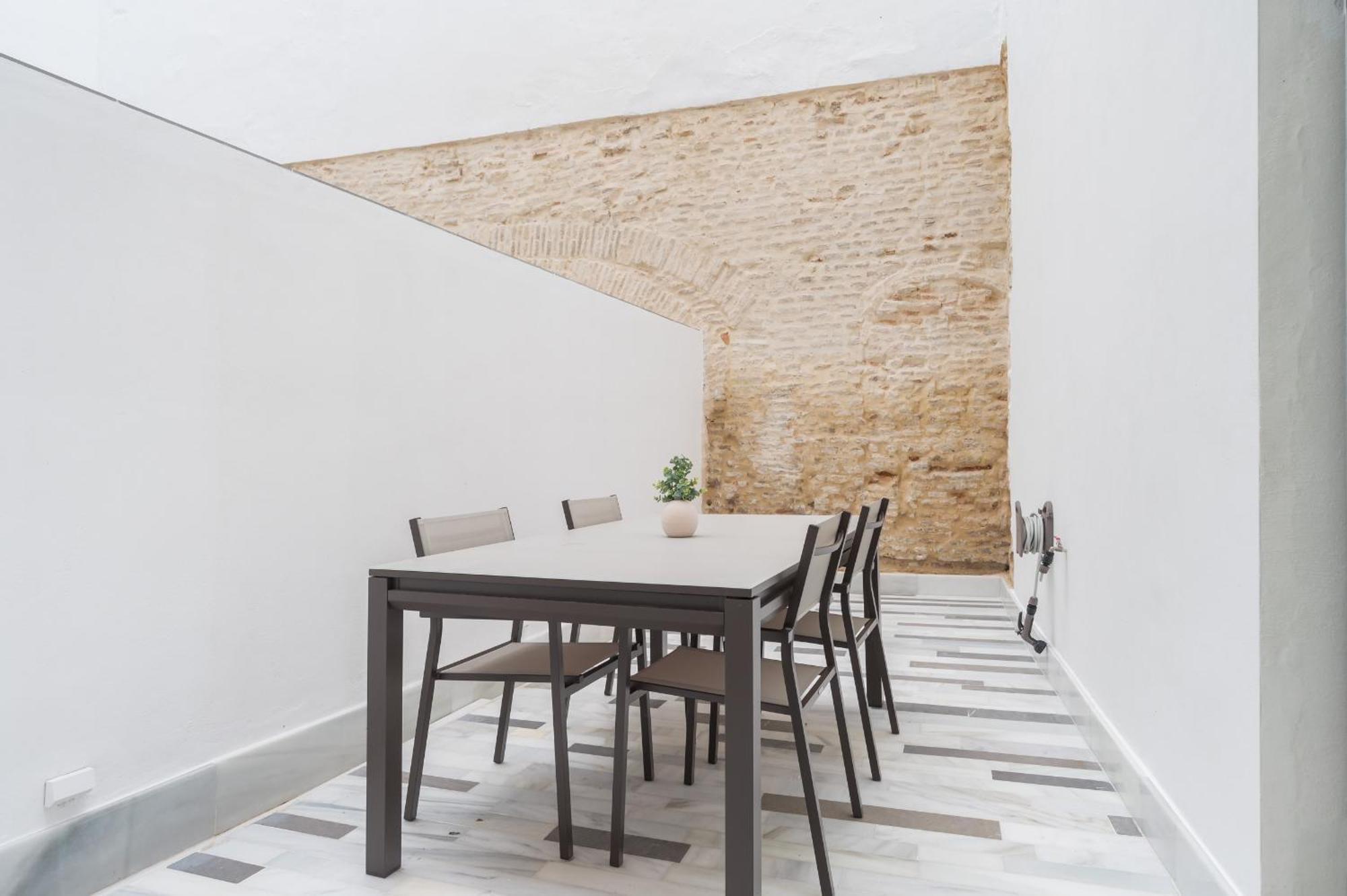 New Design Apartment - Private Patio - Gallos 2 Sevilla Exteriör bild