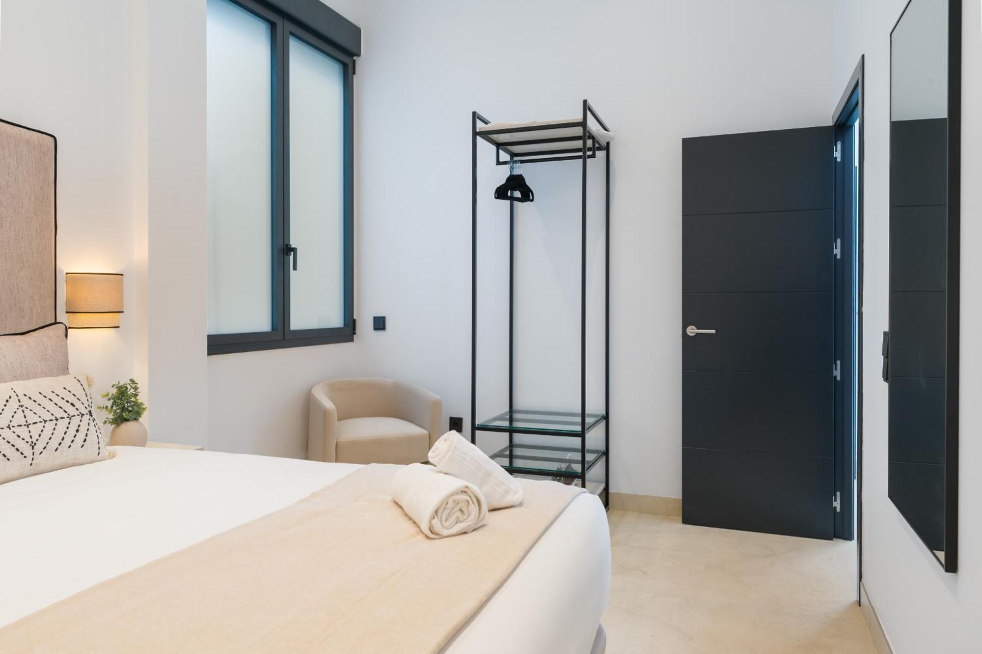 New Design Apartment - Private Patio - Gallos 2 Sevilla Exteriör bild