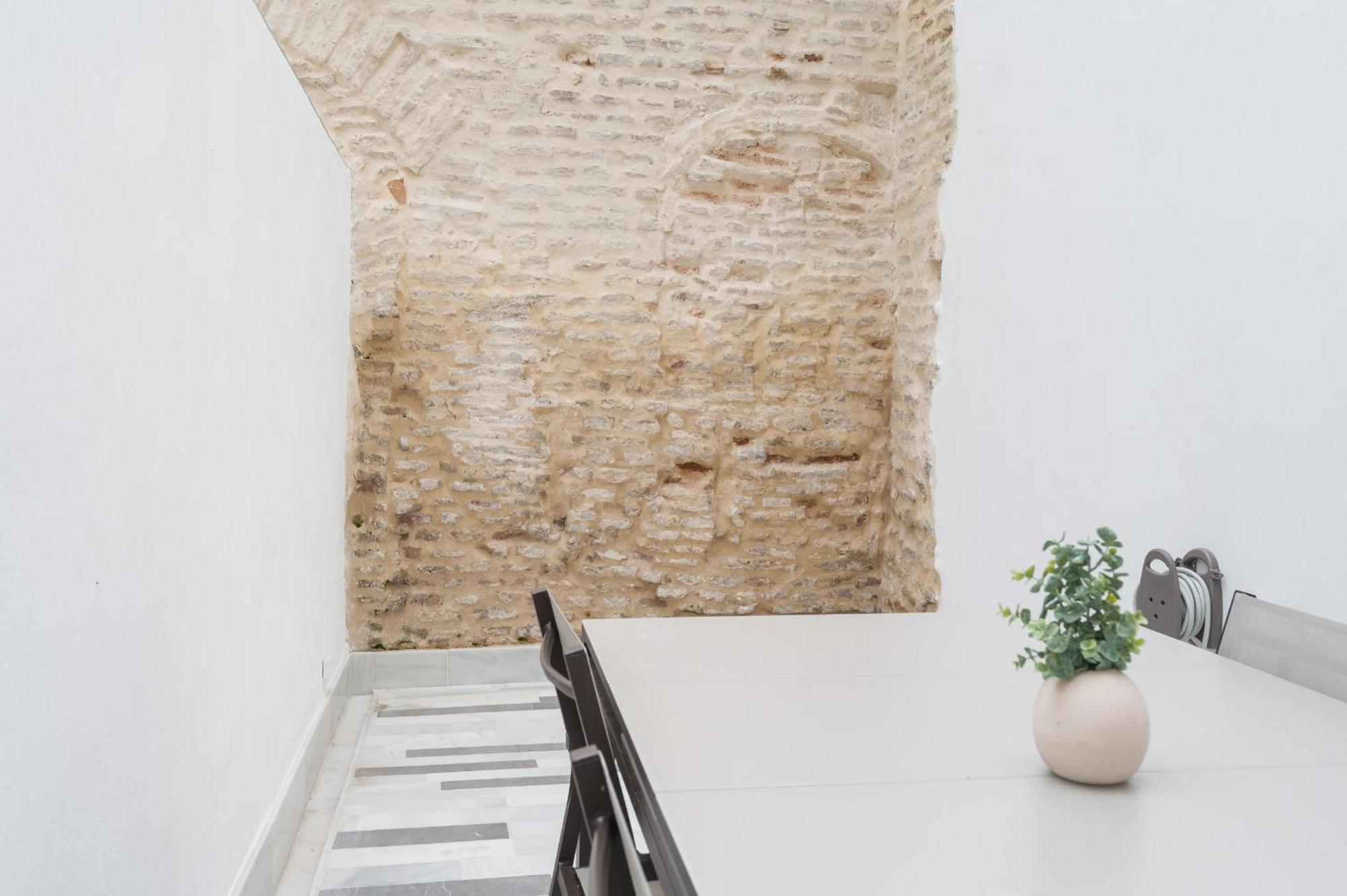 New Design Apartment - Private Patio - Gallos 2 Sevilla Exteriör bild